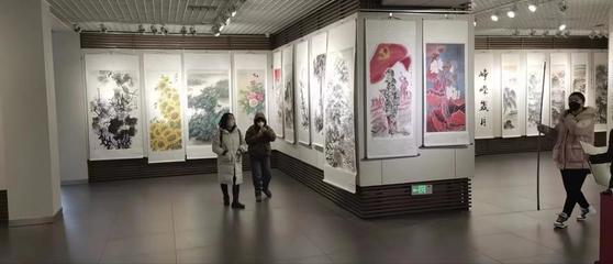 翰墨丹青頌解放，文化服務潤民心——石家莊解放75周年書畫展省圖展區暨文化藝術咨詢服務活動圓滿落幕